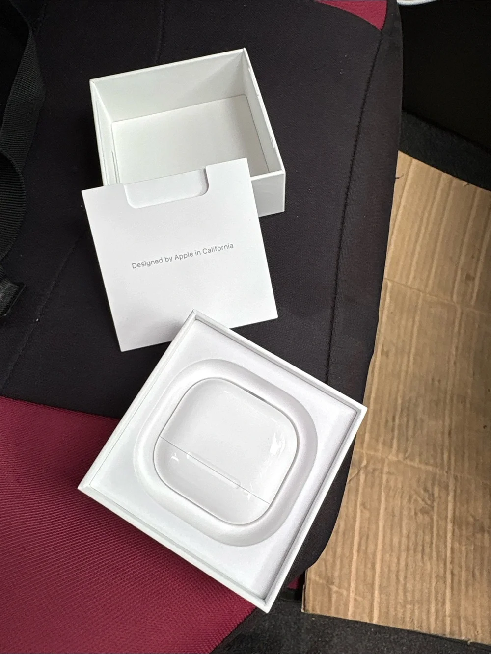 Brand new Apple White Wireless Earbuds with Charging Case and Packaging
